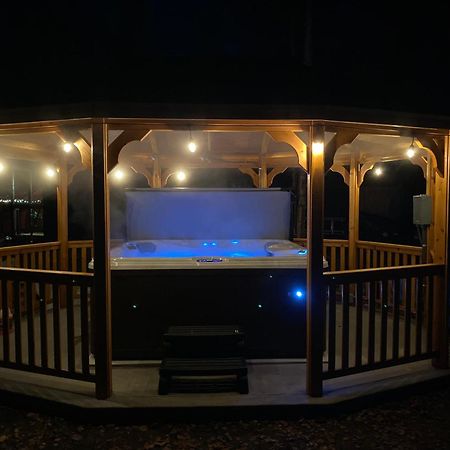 Talkeetna Log Cabin With Hot Tub Unit 2 Εξωτερικό φωτογραφία