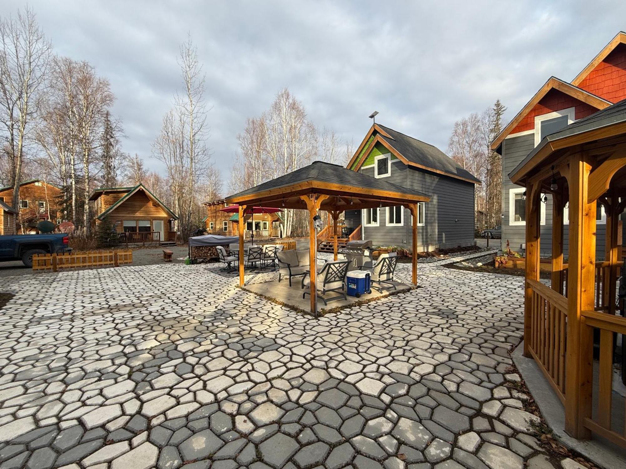 Talkeetna Log Cabin With Hot Tub Unit 2 Εξωτερικό φωτογραφία