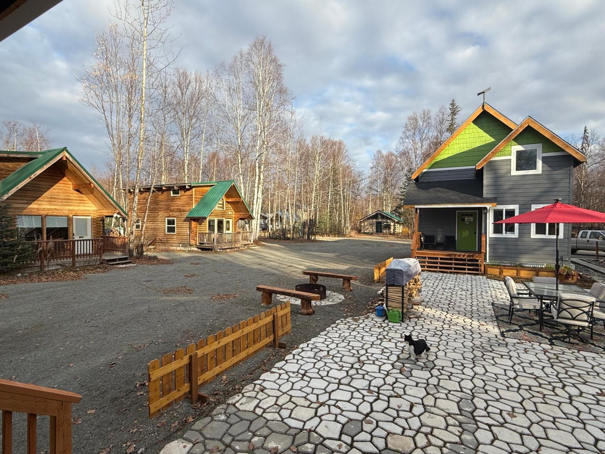 Talkeetna Log Cabin With Hot Tub Unit 2 Εξωτερικό φωτογραφία