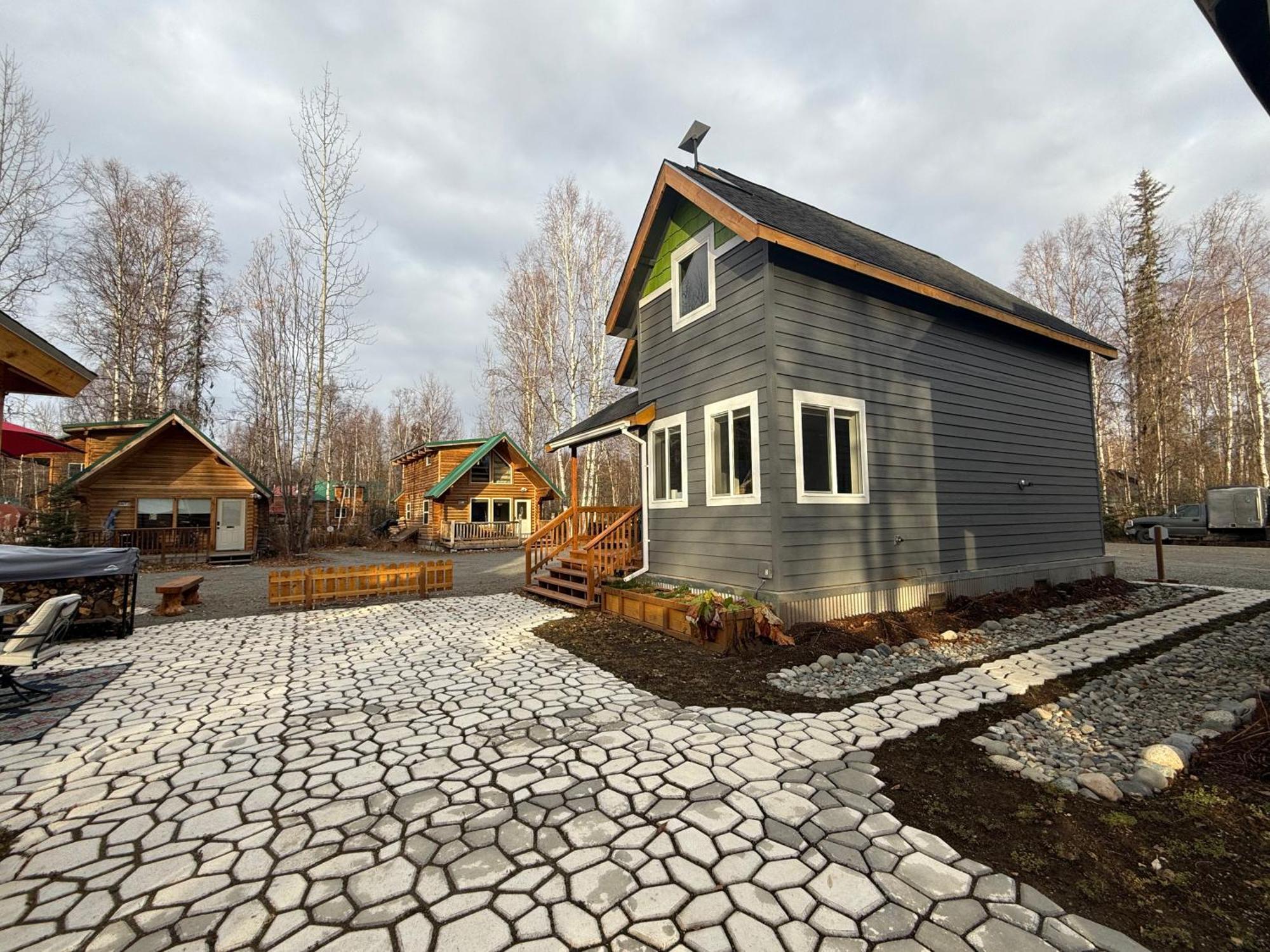 Talkeetna Log Cabin With Hot Tub Unit 2 Εξωτερικό φωτογραφία